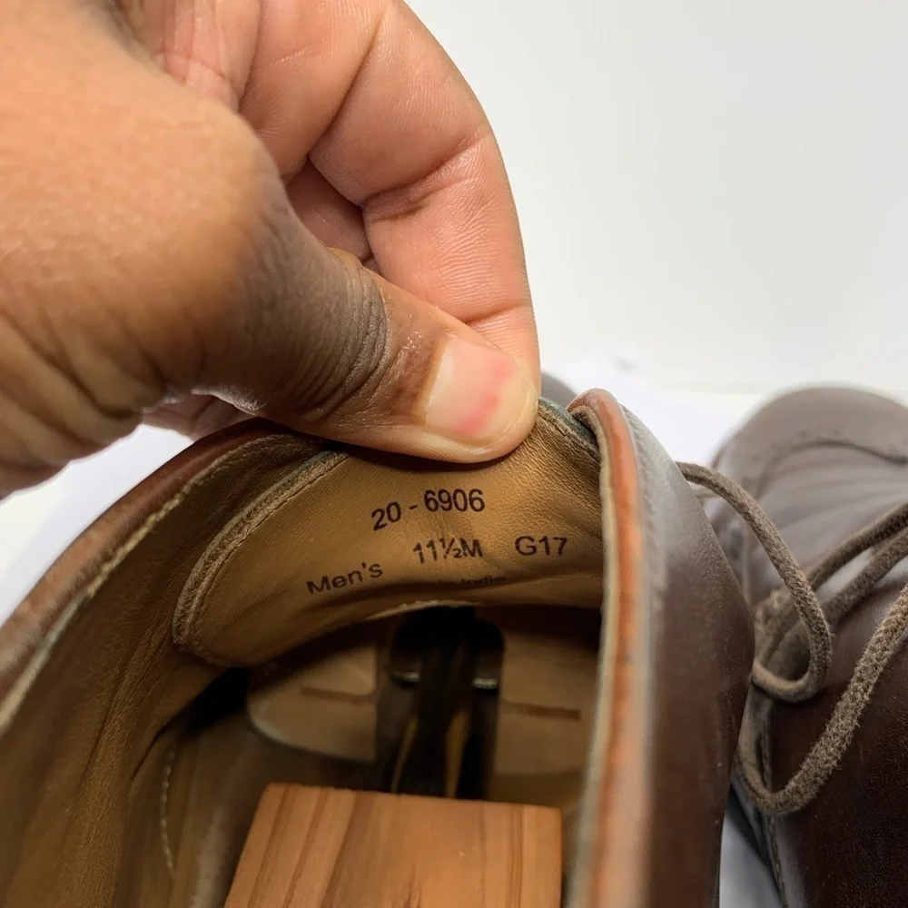 Johnston & Murphy Brown Leather Chukka Oxford Boot